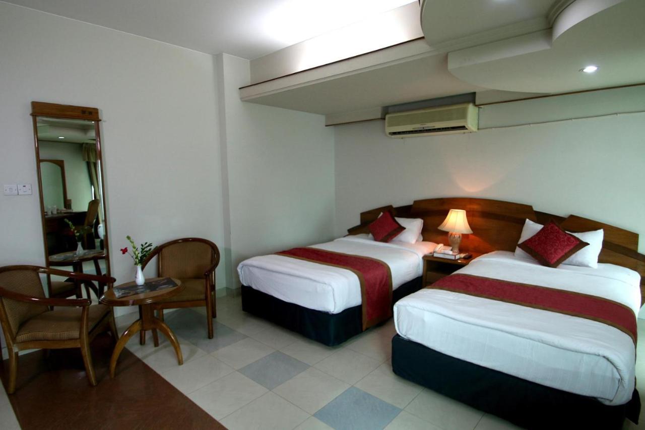 Hotel Victory - Best In City Center Dakka Dış mekan fotoğraf